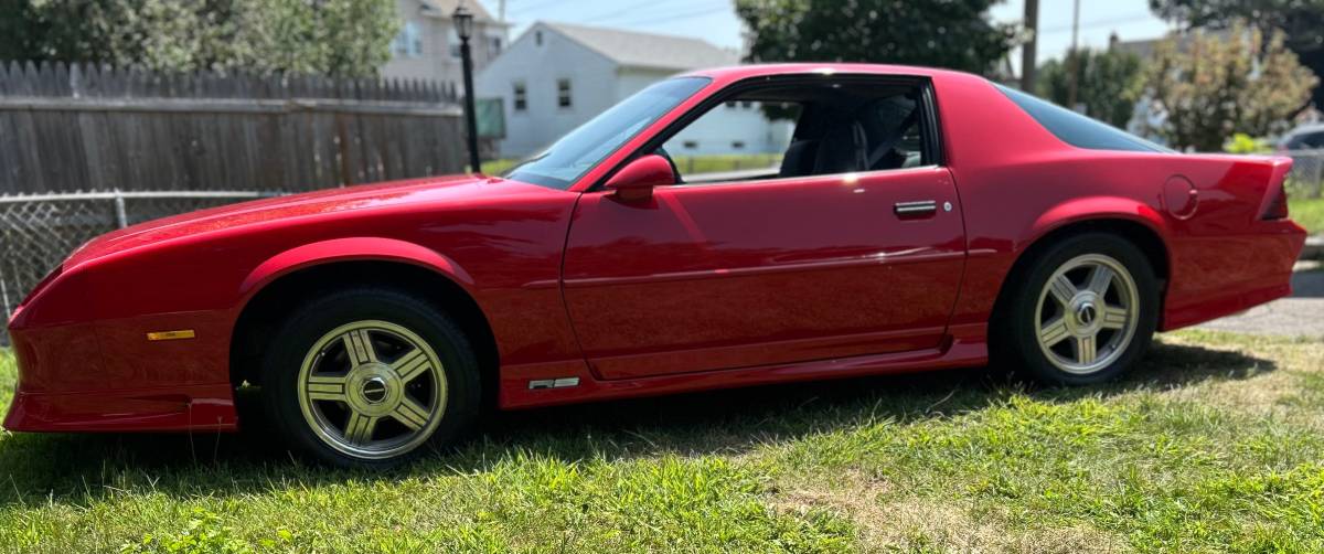 Chevrolet-camaro-rs-1991-red-4