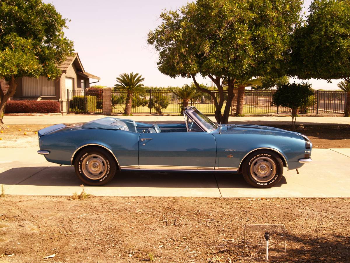 Chevrolet-camaro-rs-convertible-1967-18
