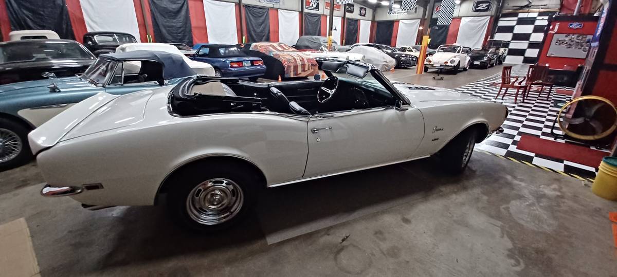 Chevrolet-camaro-rsss-1968-white-6