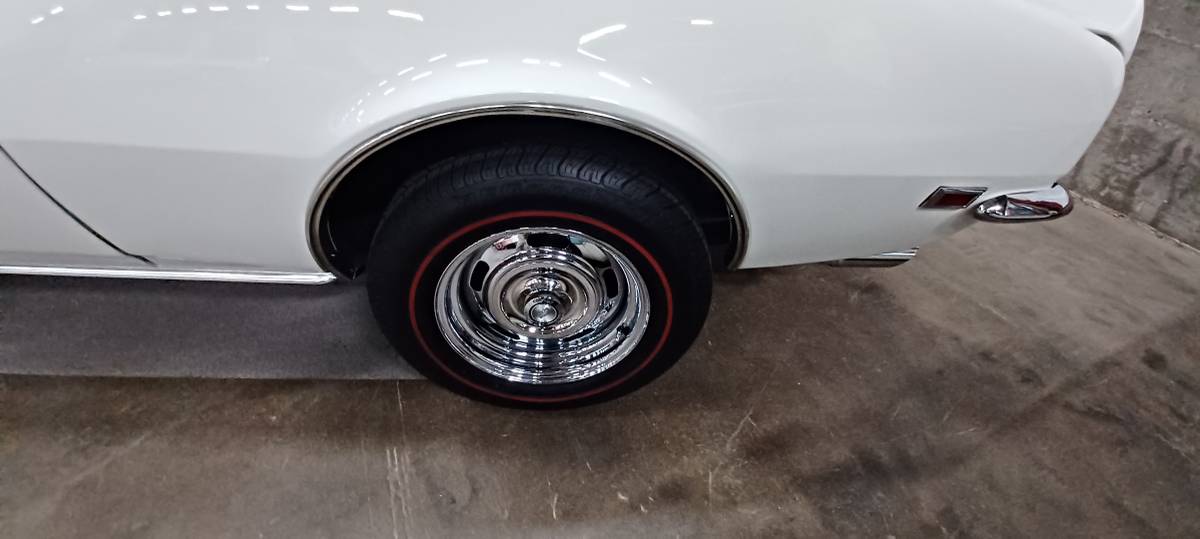 Chevrolet-camaro-rsss-1968-white