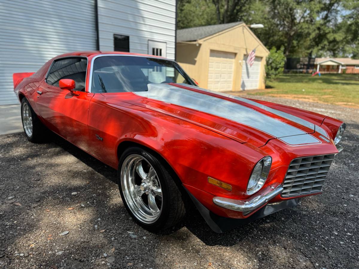 Chevrolet-camaro-split-bumper-1970-orange-14