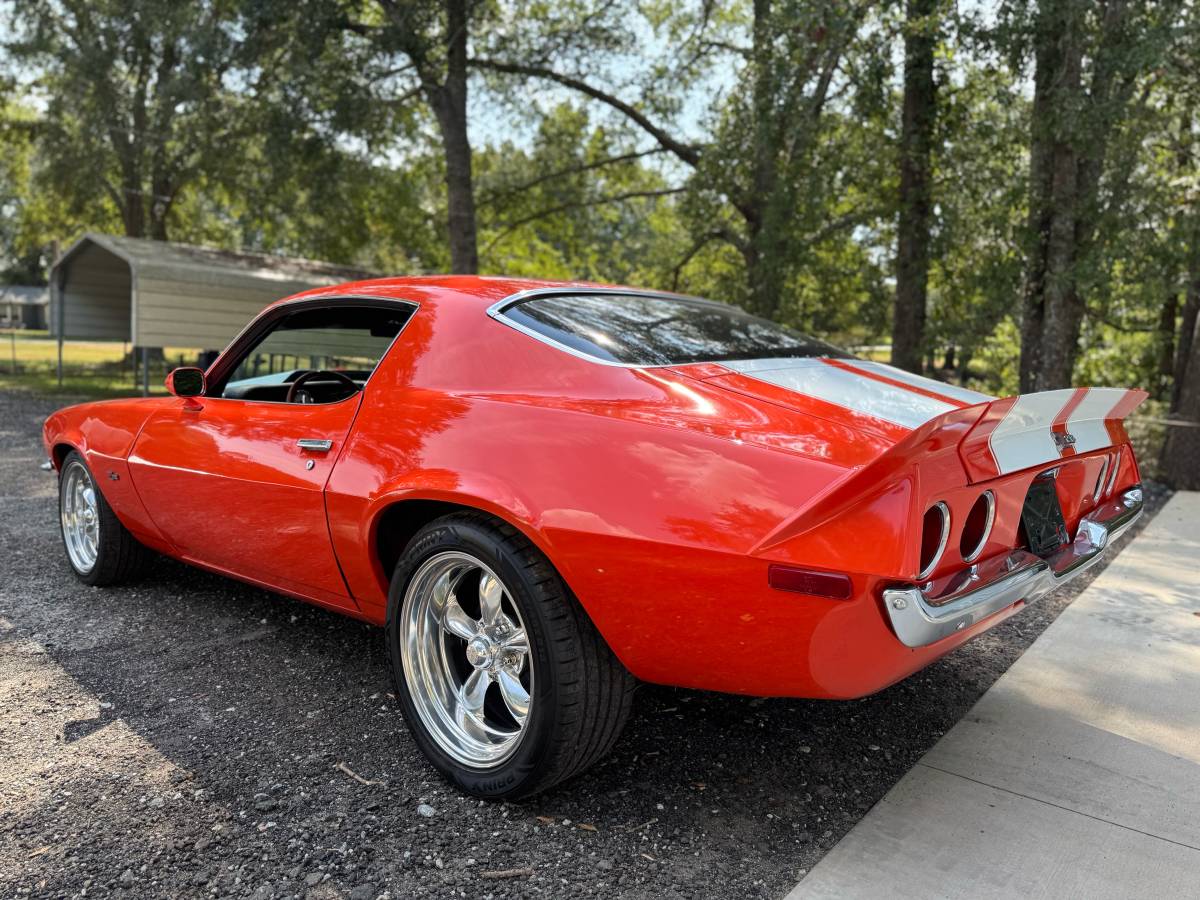 Chevrolet-camaro-split-bumper-1970-orange-17