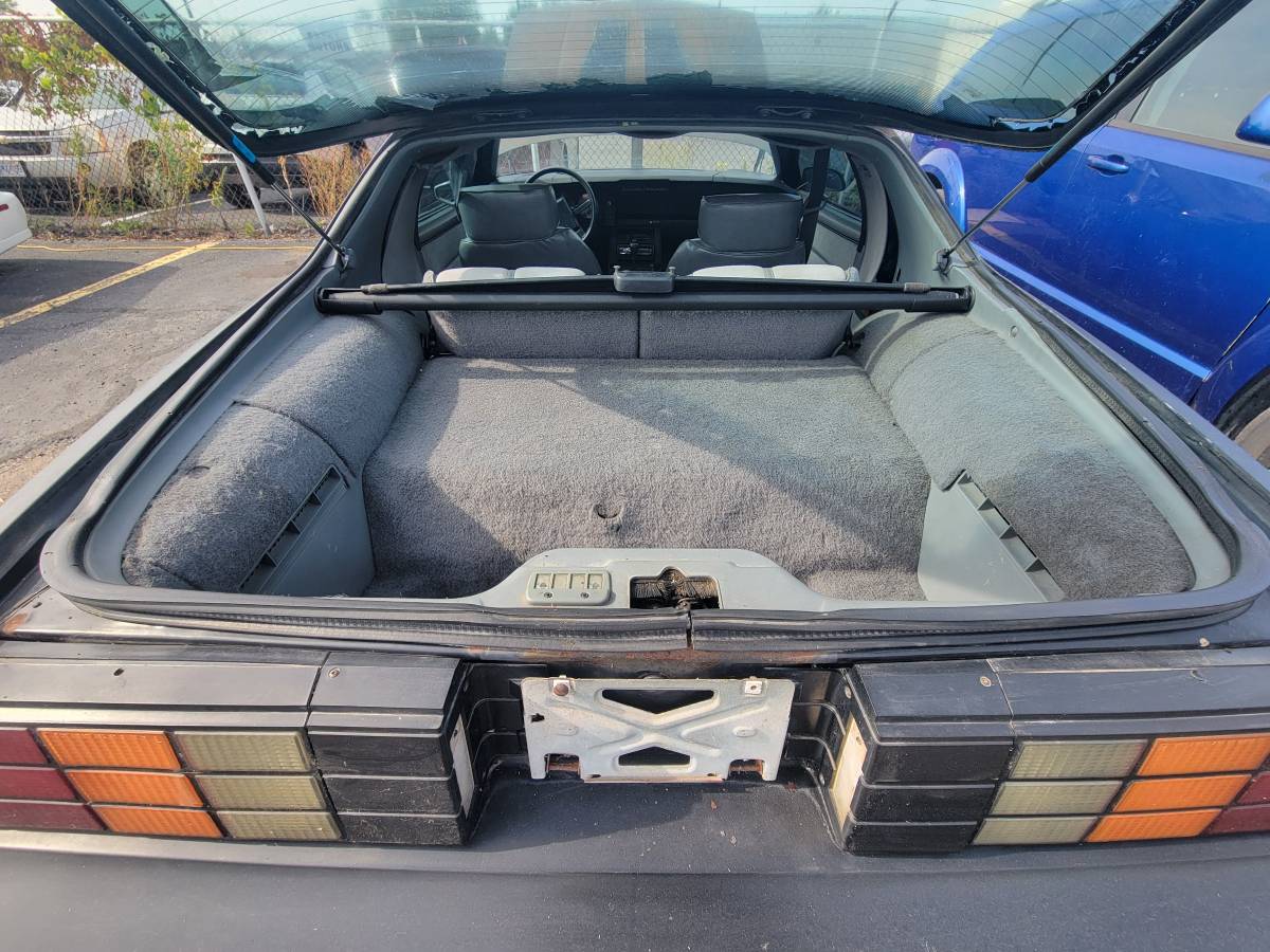 Chevrolet-camaro-sport-1988-black-15