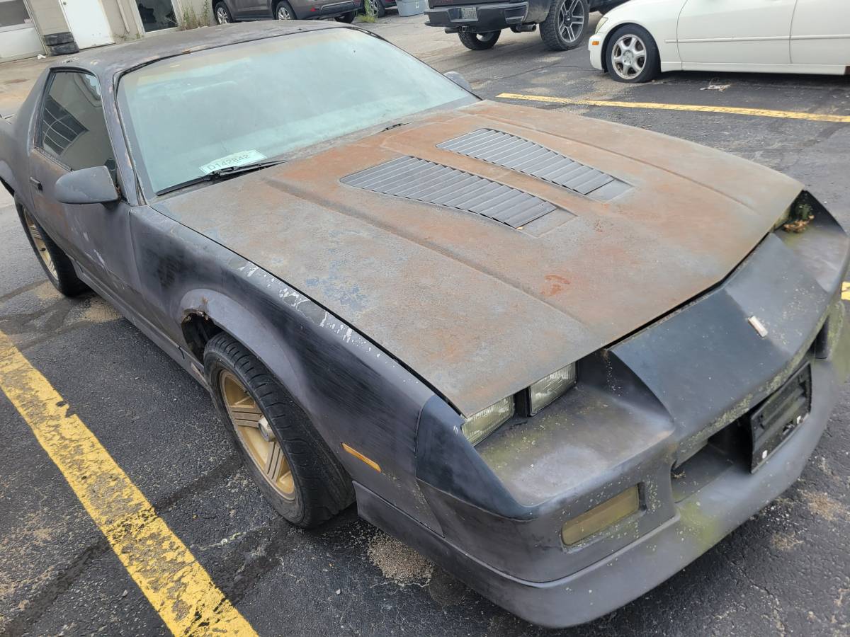 Chevrolet-camaro-sport-1988-black