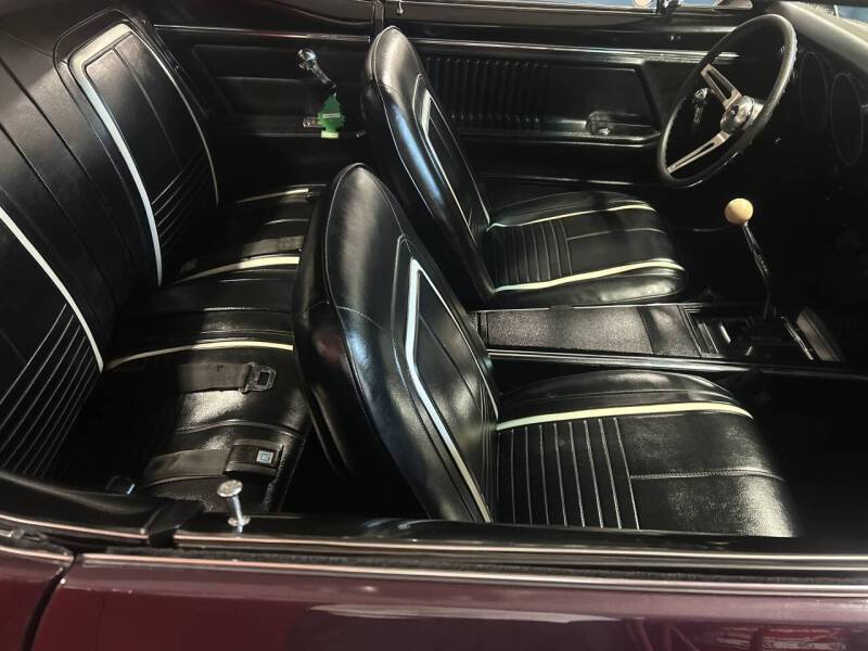 Chevrolet-camaro-ss-1967-custom-11