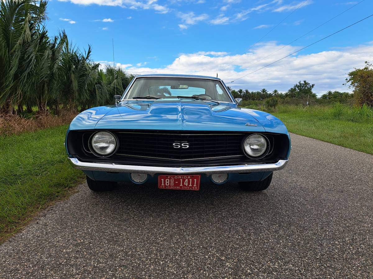 Chevrolet-camaro-ss-1969-blue-13