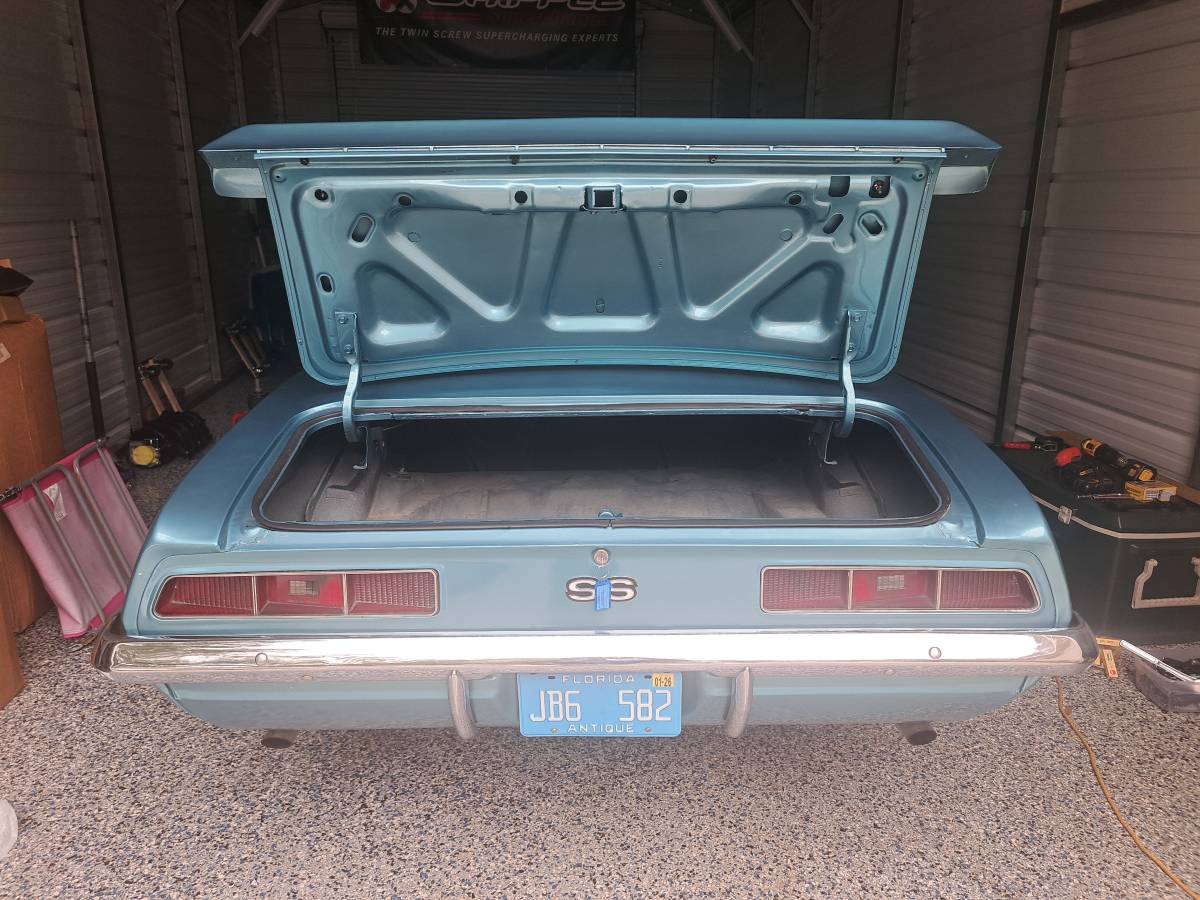 Chevrolet-camaro-ss-1969-blue-21