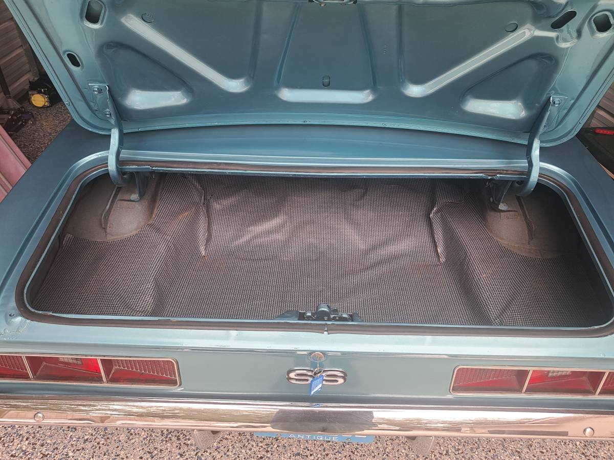 Chevrolet-camaro-ss-1969-blue-22