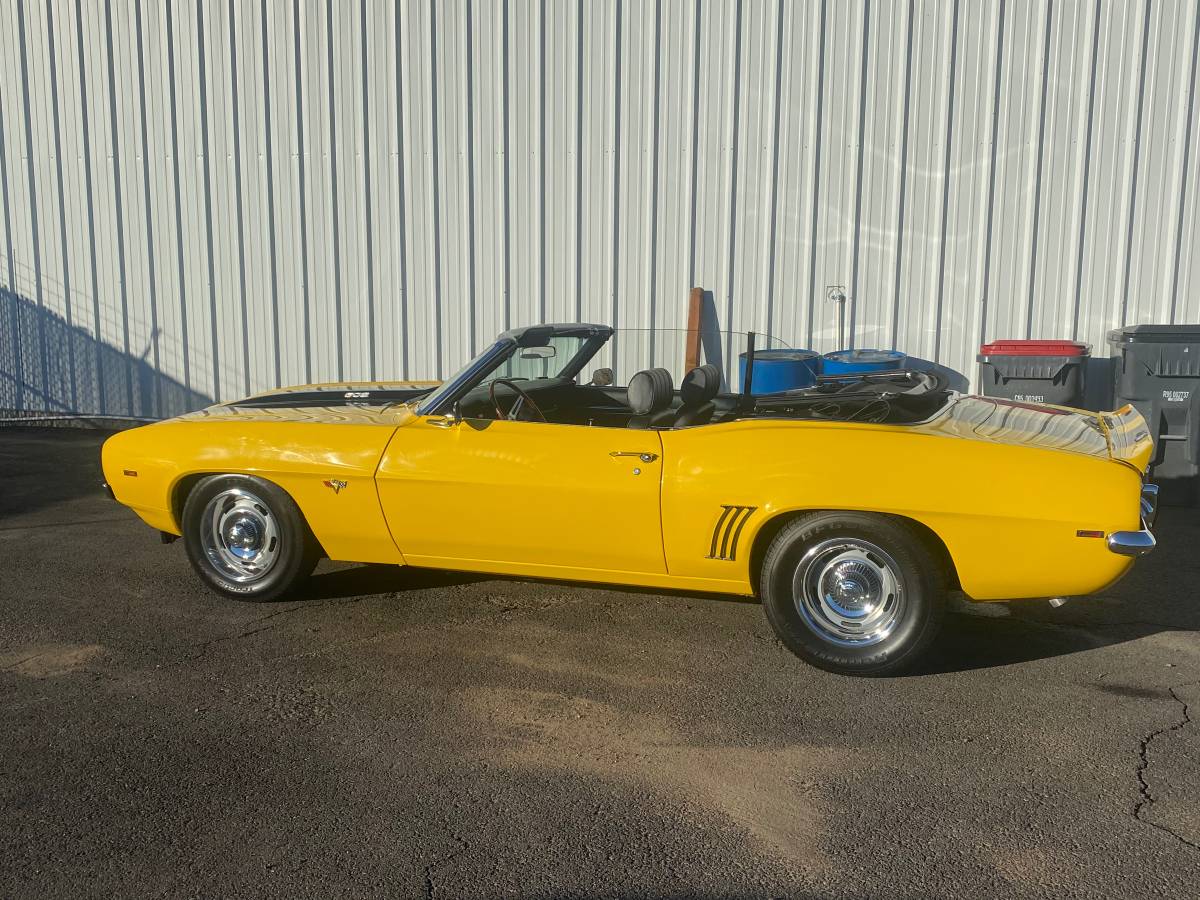 Chevrolet-camaro-ss-1969-yellow-2