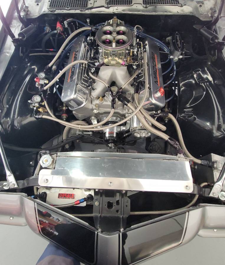 Chevrolet-camaro-z28-1970-silver-1