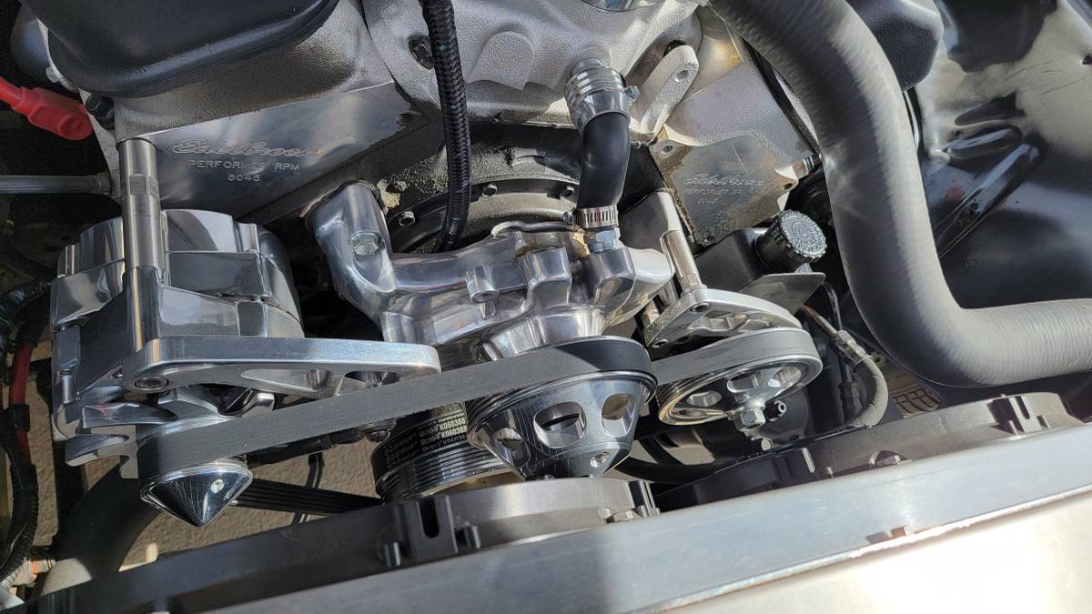 Chevrolet-camaro-z28-1971-silver-4