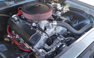 Chevrolet-camaro-z28-1971-silver-6