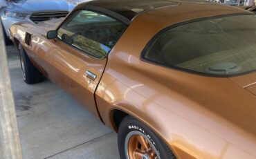 Chevrolet-camaro-z28-1978-brown-6