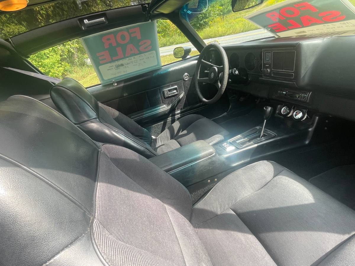 Chevrolet-camaro-z28-1980-8