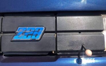 Chevrolet-camaro-z28-1980-blue-11
