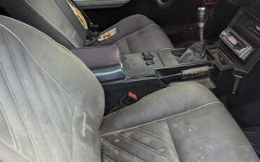 Chevrolet-camaro-z28-1987-red-10