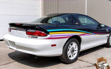 Chevrolet-camaro-z28-1993-6