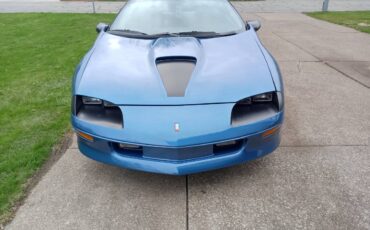 Chevrolet-camaro-z28-1993-blue-13
