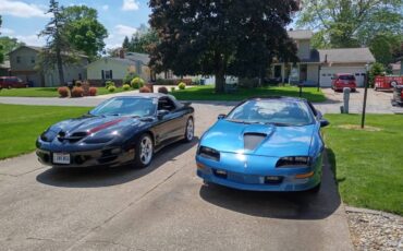 Chevrolet-camaro-z28-1993-blue-7