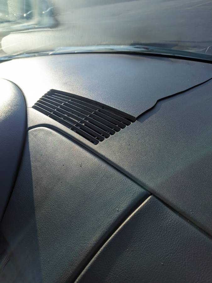 Chevrolet-camaro-z28-1994-black-3
