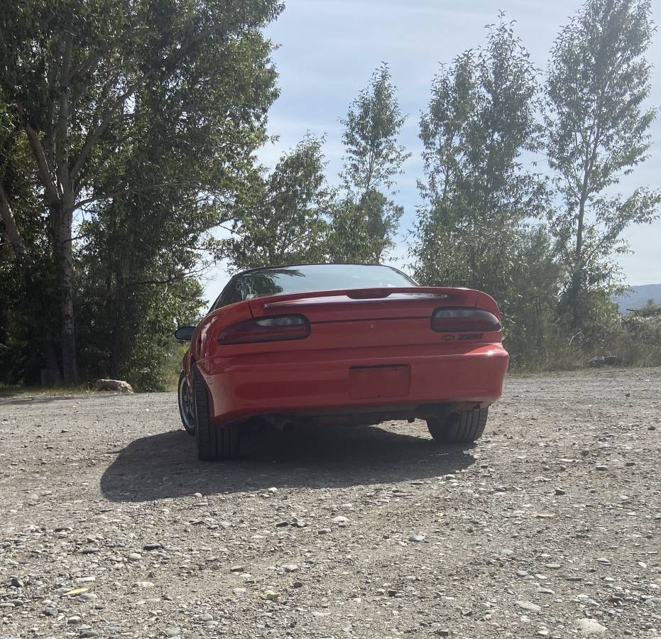 Chevrolet-camaro-z28-1994-red-5
