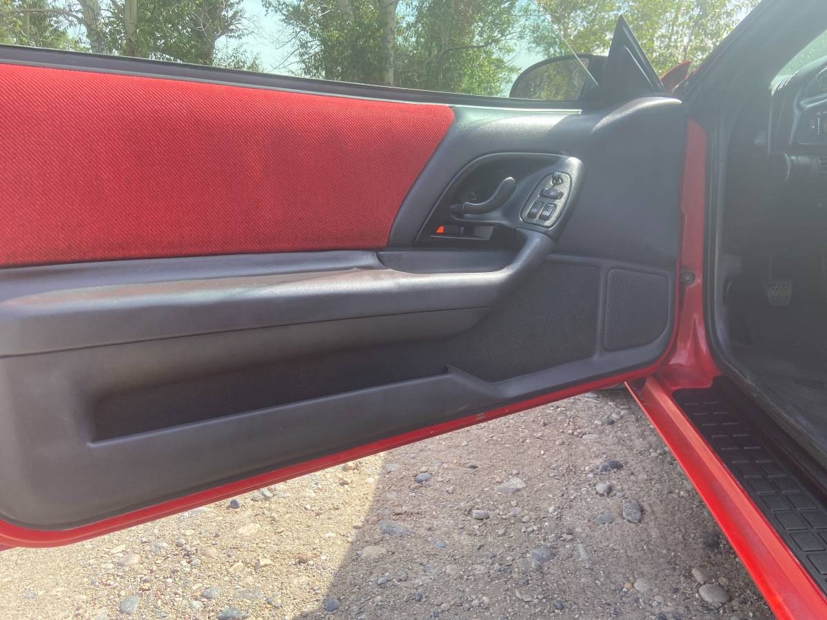Chevrolet-camaro-z28-1994-red-6