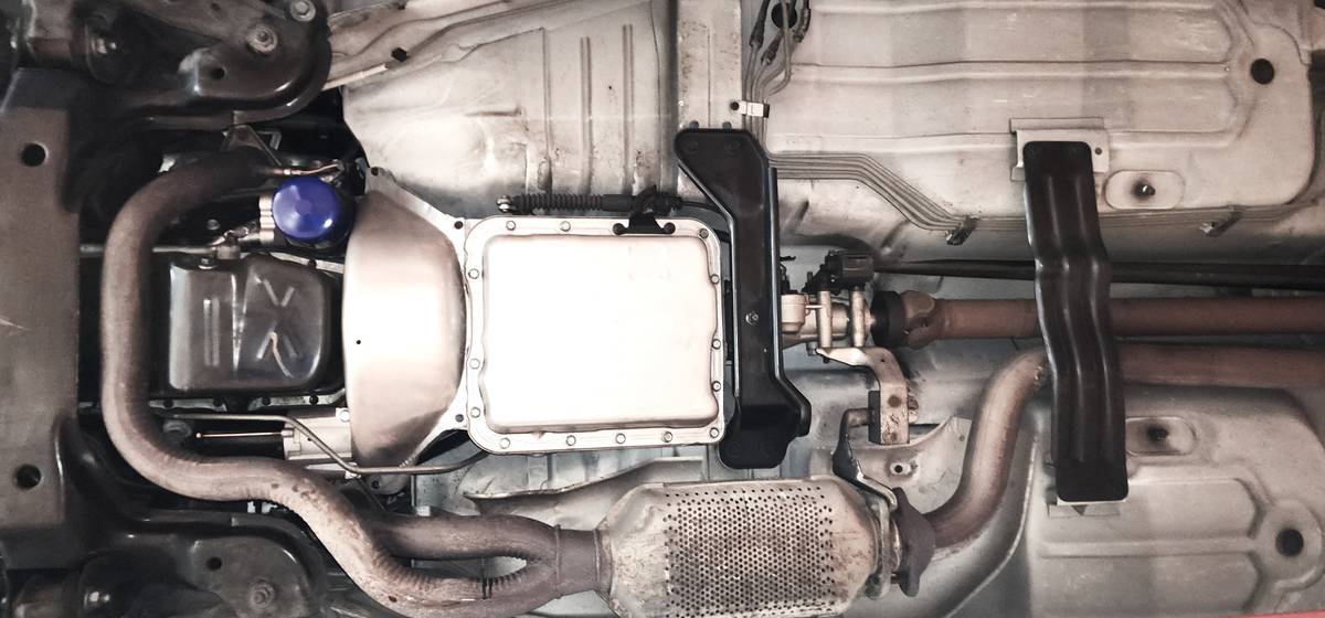 Chevrolet-camaro-z28-1994-white-21