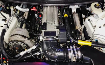 Chevrolet-camaro-z28-1994-white-7