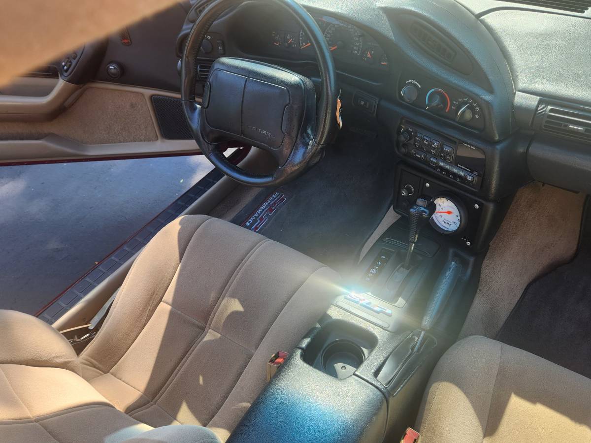 Chevrolet-camaro-z28-1995-red-13