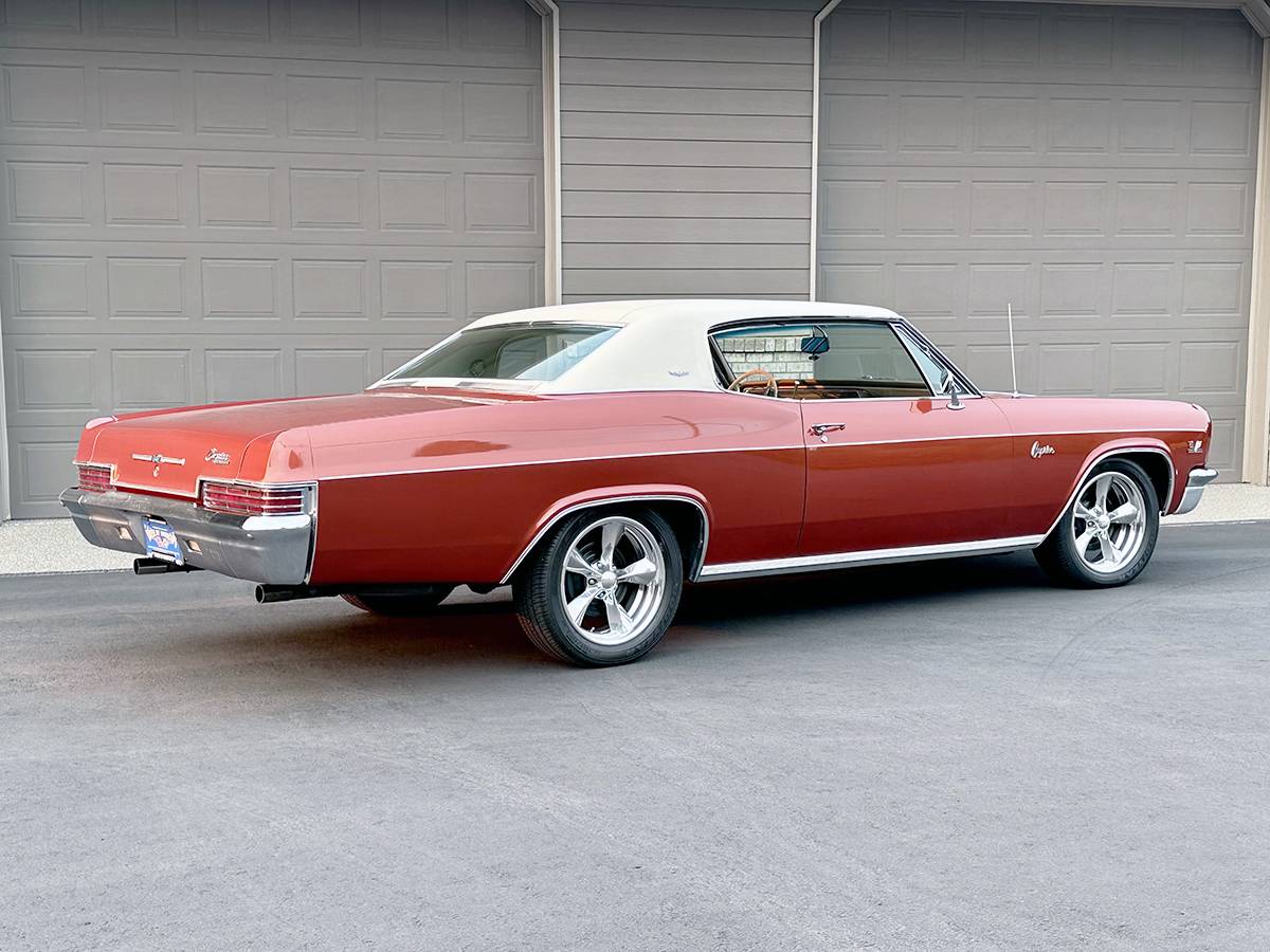 Chevrolet-caprice-1966-custom-8