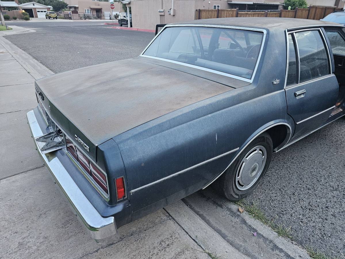 Chevrolet-caprice-1989-blue-2