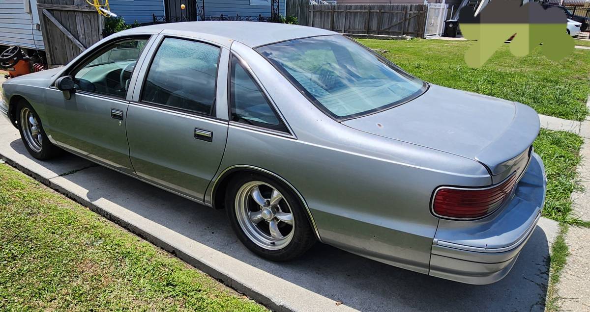 Chevrolet-caprice-1994-2