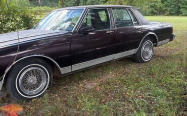 Chevrolet-caprice-classic-1987-red-1