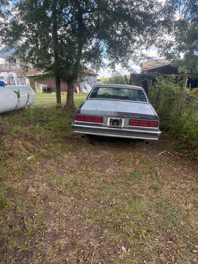Chevrolet-caprice-classic-1987-red-7