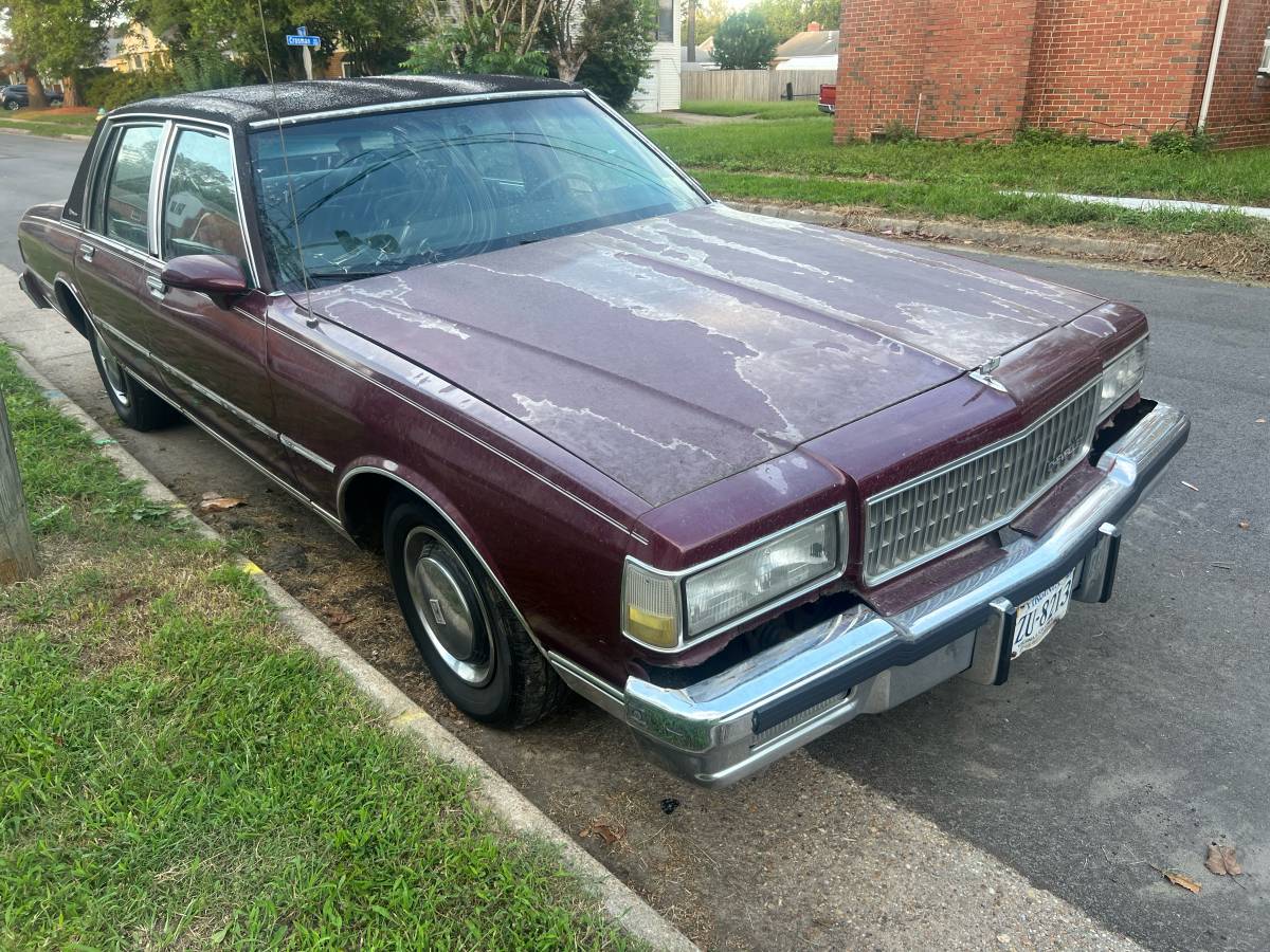 Chevrolet-caprice-classic-1988-2