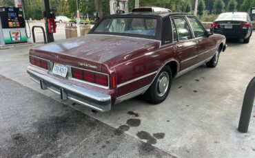Chevrolet-caprice-classic-1988-4