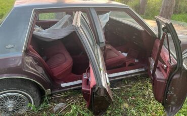 Chevrolet-caprice-classic-1990-red-2