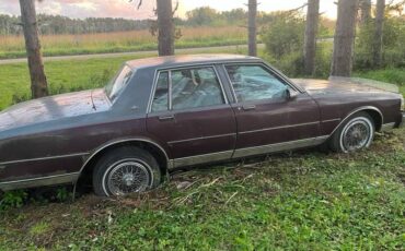 Chevrolet-caprice-classic-1990-red