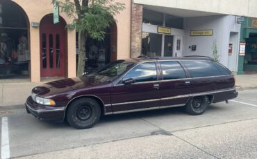 Chevrolet-caprice-classic-1994-red-10