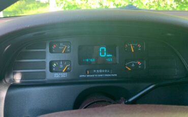 Chevrolet-caprice-classic-1994-red-8