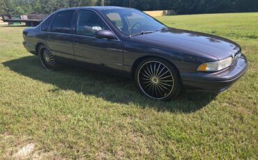 Chevrolet-caprice-classic-1995-2