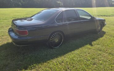 Chevrolet-caprice-classic-1995-3