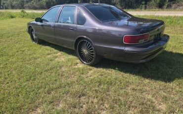 Chevrolet-caprice-classic-1995-5