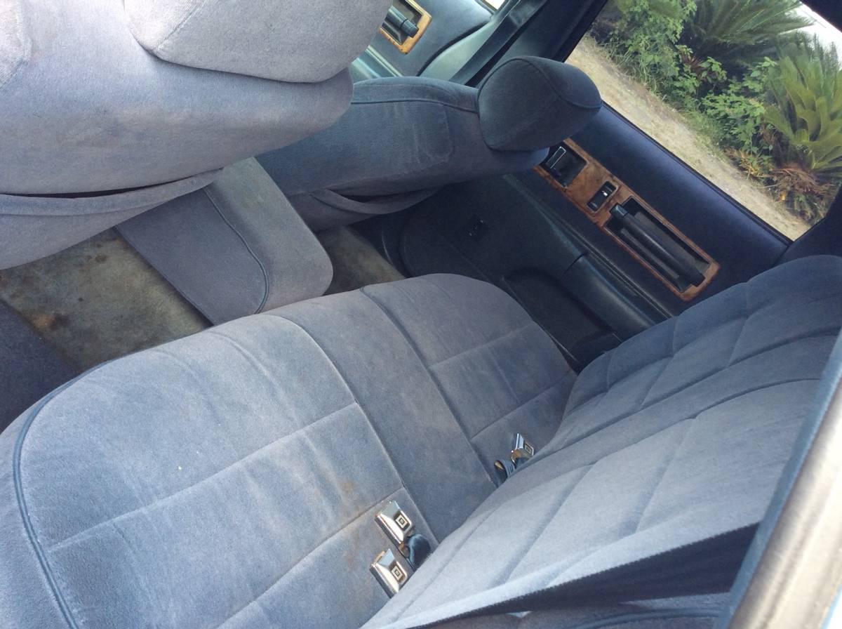 Chevrolet-caprice-wagon-1993-6