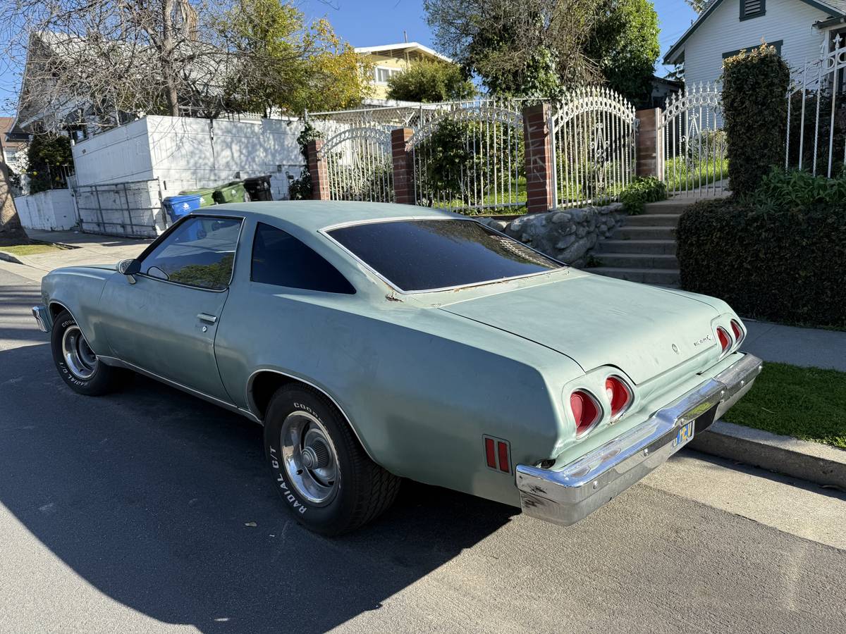 Chevrolet-chavelle-malibu-6-s3-5.7l-8cyl-gas-1973-1