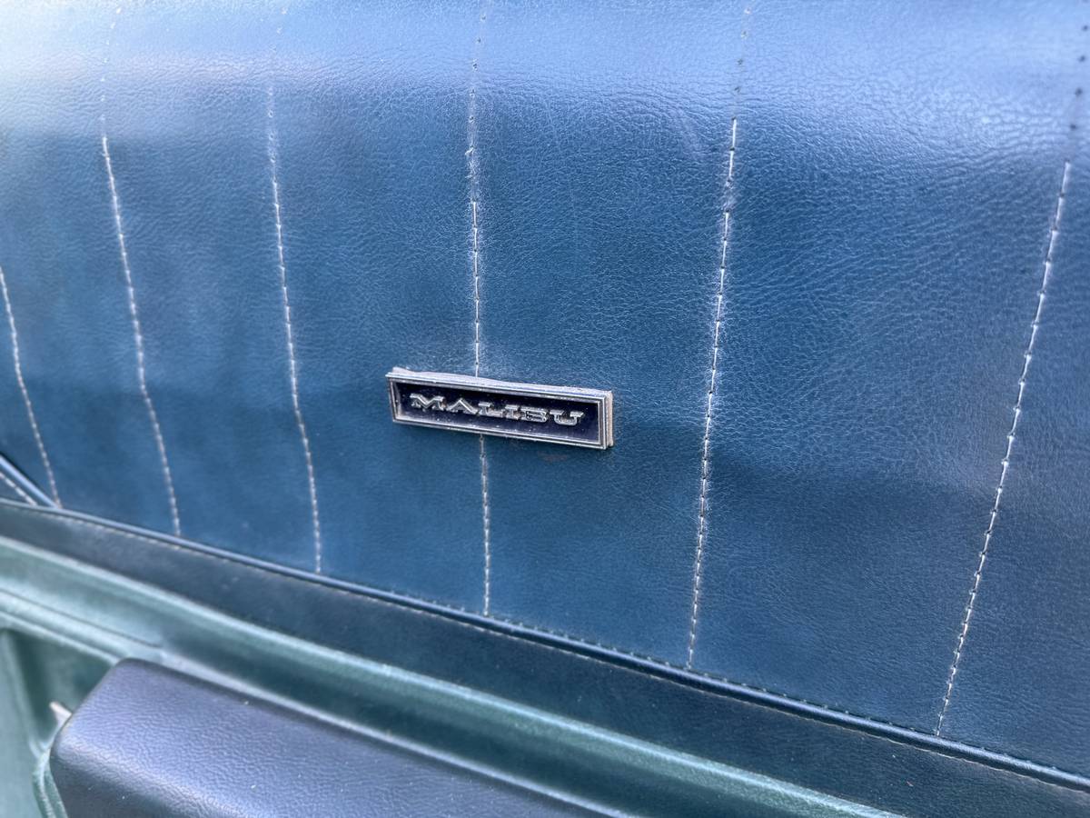 Chevrolet-chavelle-malibu-6-s3-5.7l-8cyl-gas-1973-5