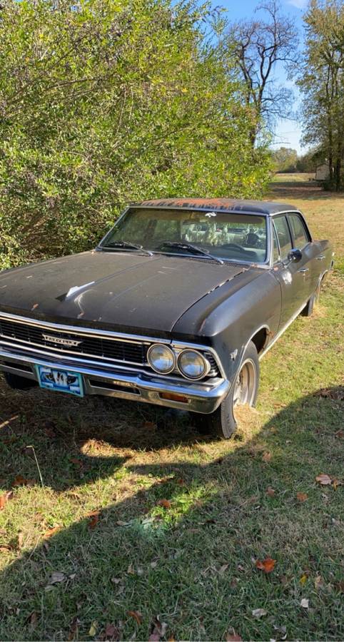 Chevrolet-chevelle-1966-black