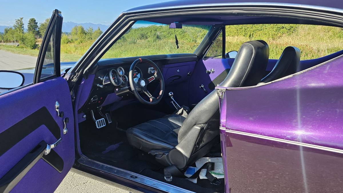 Chevrolet-chevelle-1968-custom-12