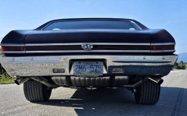 Chevrolet-chevelle-1968-custom-2