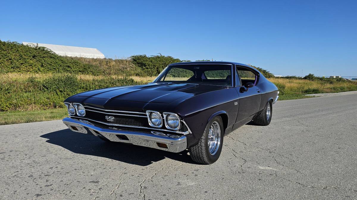 Chevrolet-chevelle-1968-custom-6